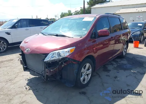 2017 Toyota Sienna Le 8 Passenger from USA, damaged, VIN 5TDKZ3DC0HS793815